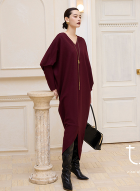 TU女装针织羊毛连衣裙松弛感慵懒风蝙蝠袖宽松中长款裙子