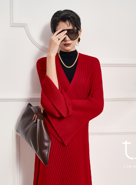 【新年系列】TU女装 羊毛针织红色连衣裙新年穿搭V领中长款裙子