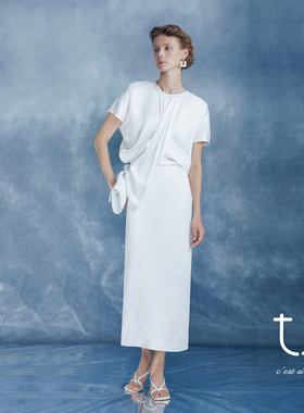 TU女装重磅光泽缎面三醋酸气质连衣裙白色设计感收腰显瘦中长裙子