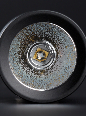 S2+日亚UV365nm紫外线紫光玉石琥珀蜜蜡荧光防伪鉴定手电筒