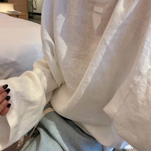 极简三角贴布亚麻宽松长袖上衣