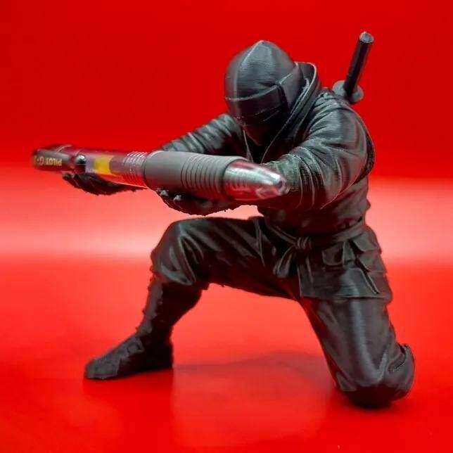3D打印忍者黑武士模型笔架打火机托举摆件创意潮玩桌面装饰笔摆件图片