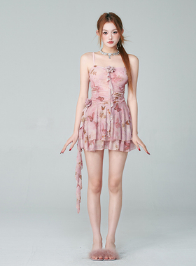 爱丽莎泳衣女夏季2026新款连体甜美高级感少女显瘦裙式泡温泉度假