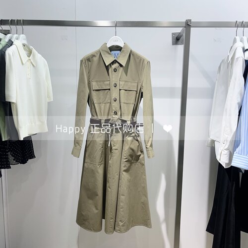 LILY丽丽26年春款单排扣款连衣裙