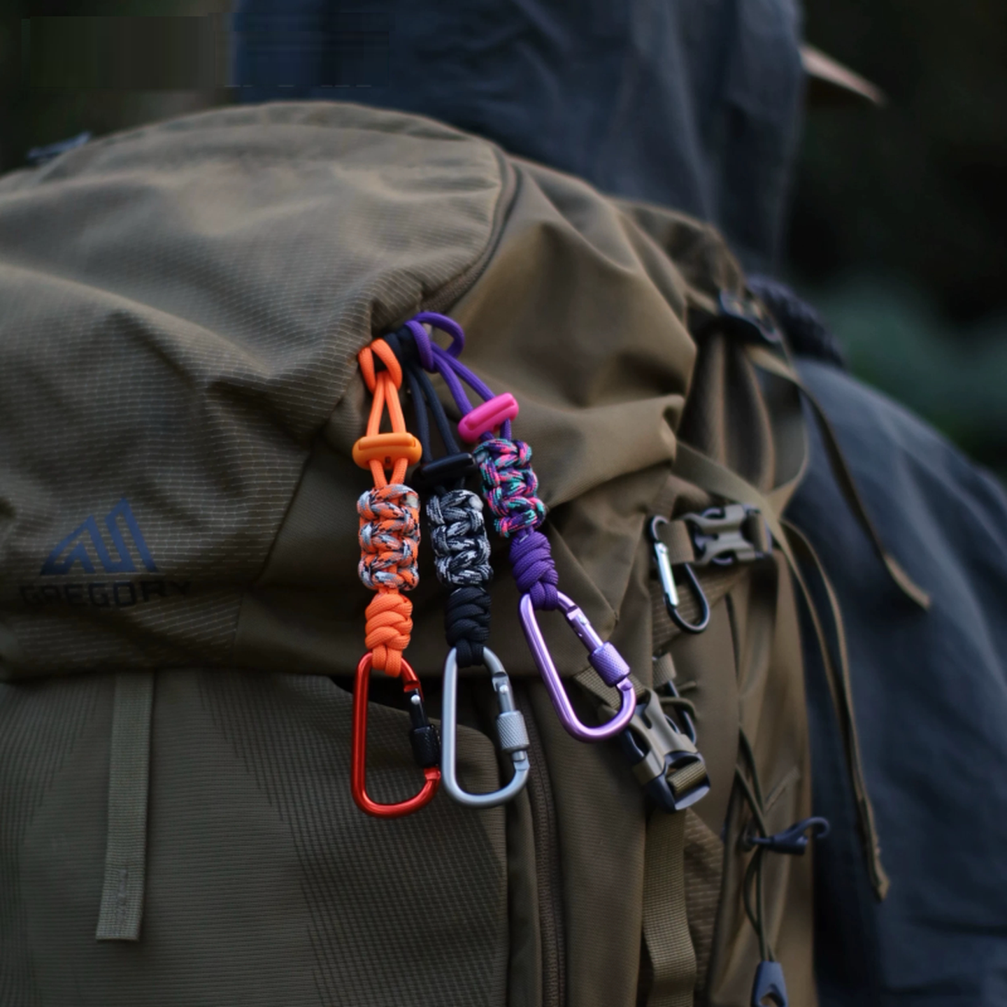 登山扣挂绳矿泉水瓶挂绳户外背包水杯挂钩伞绳手工编织徒步配件