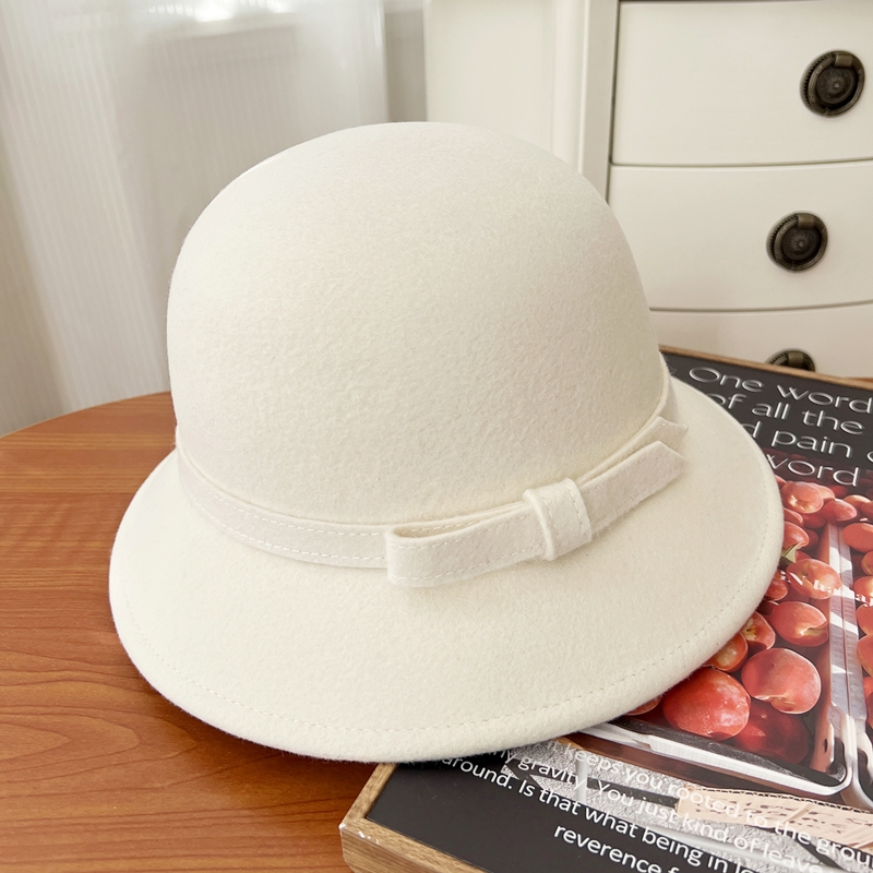 赫本风女帽子洋气时髦冬法式复古秋冬圆顶礼帽盆帽优雅白色帽子潮