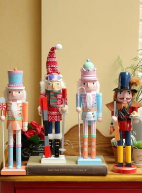 欧洲胡桃夹子木偶兵创意装饰酒柜电视柜客厅礼品家居装饰装饰品