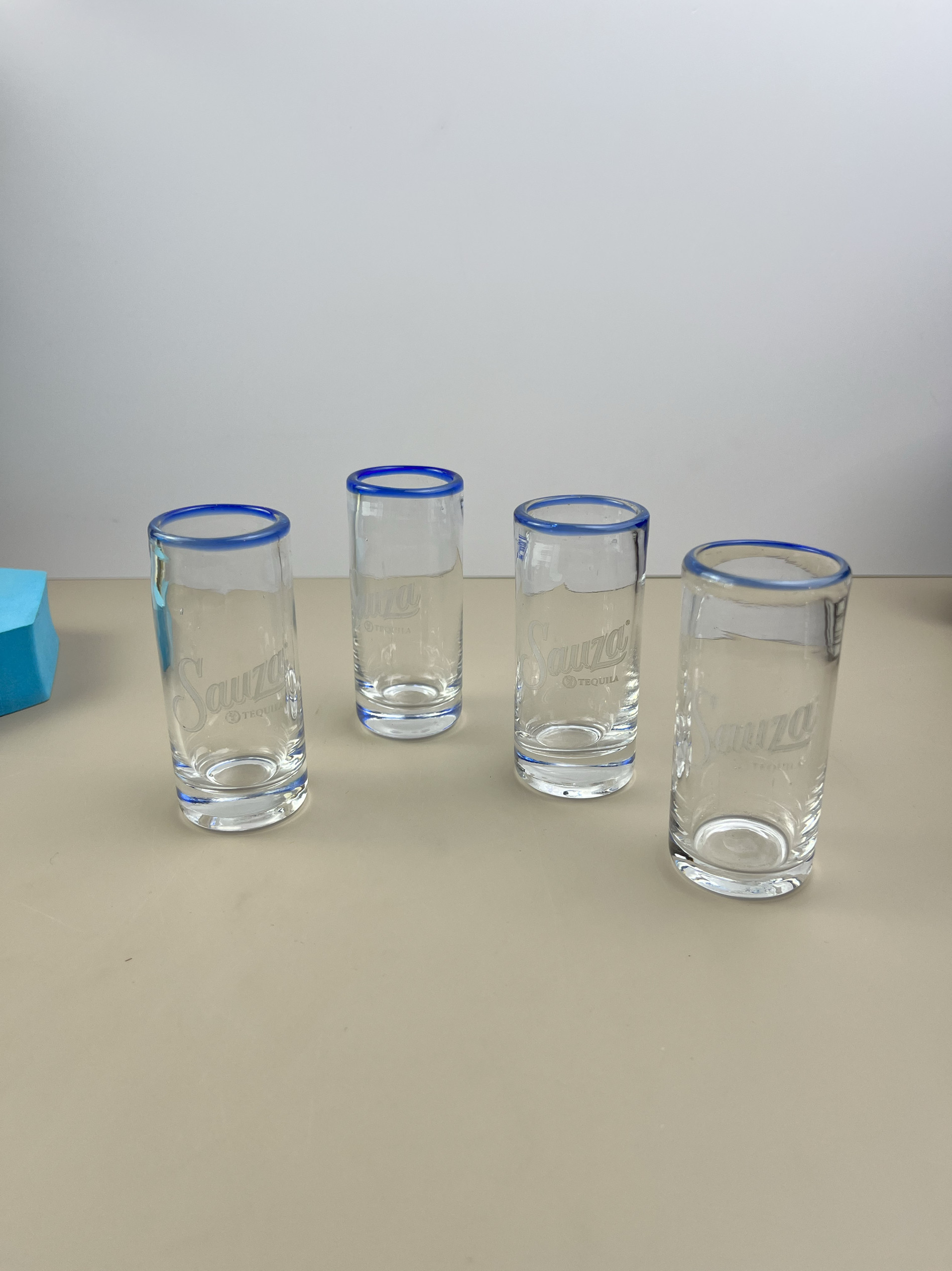 四只装中古vintage重工不规则细管形蓝色杯边洋酒杯龙舌兰酒杯