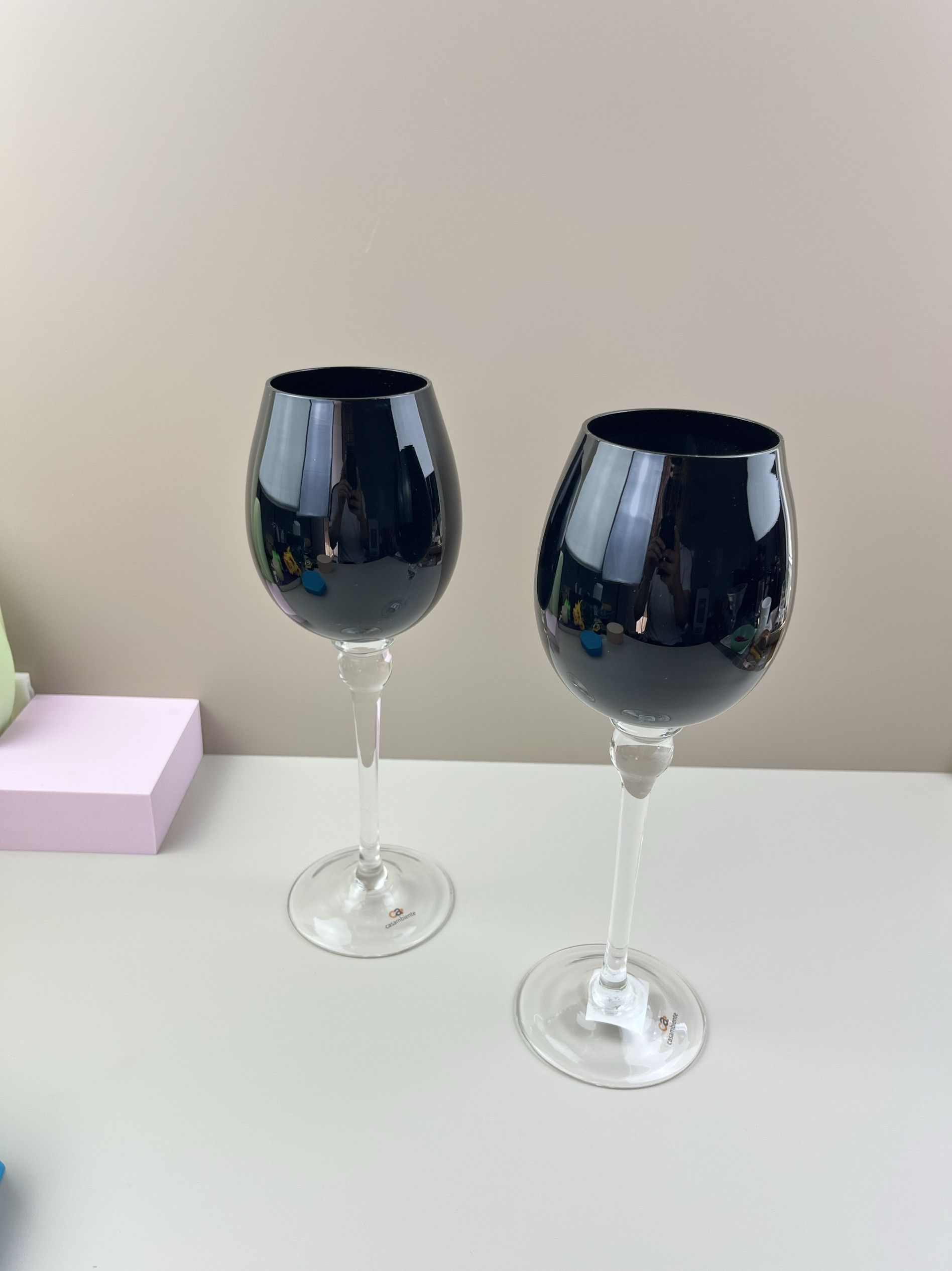 赫本风黑色高脚杯小众红酒杯高级感中古葡萄酒杯黑色玻璃杯子
