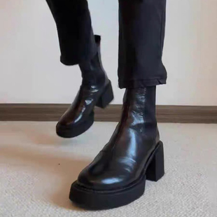 牛皮版 真皮复古粗跟短靴女高跟英伦风褶皱瘦瘦靴马丁靴切尔西靴