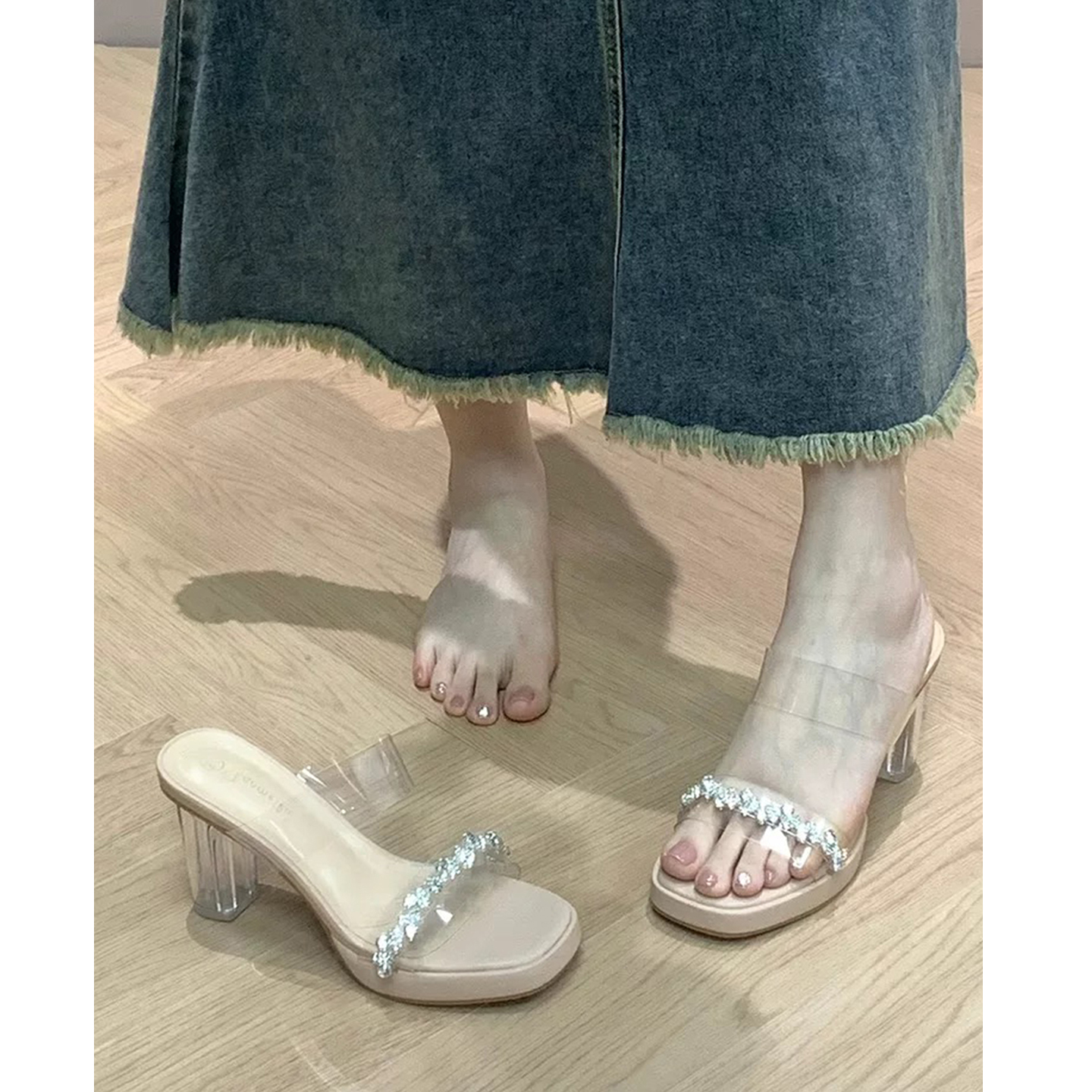 不累脚绝美水钻粗跟夏季外穿凉拖