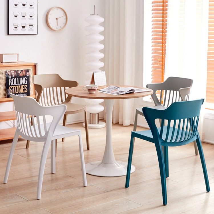 简约时尚餐椅家用靠背椅子电脑椅餐厅洽谈桌椅北欧休闲椅塑料凳子