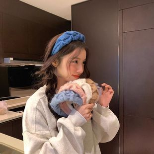 奶蓝色系软糯褶皱白色毛线发箍女宽边高颅顶高级感温柔头箍防寒布