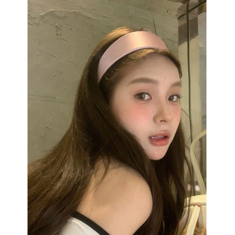 当然要宽发箍更有味道!粉色缎面宽薄头箍韩风压发 甜味少女发卡