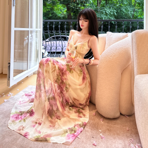 法式蕾丝拼接碎花吊带连衣裙女夏季露背大摆裙子度假气质a字长裙