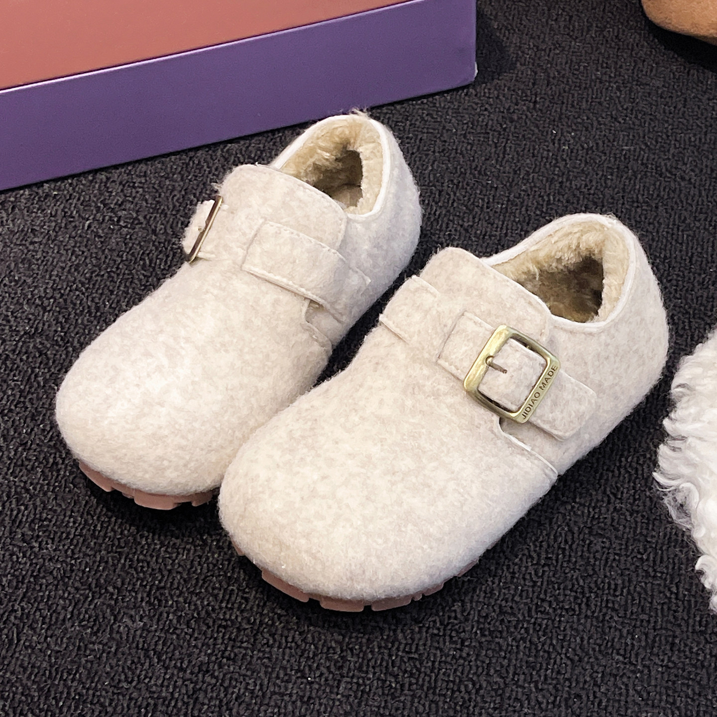 儿童棉鞋秋冬新款女童复古加绒防滑毛毛鞋男童平底外穿百搭勃肯鞋