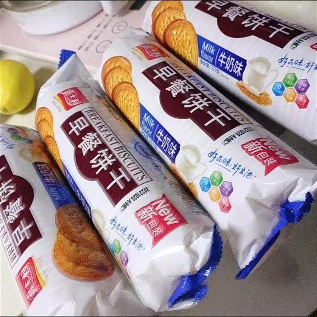 嘉士利早餐饼干1000g薄脆牛奶味盒装网红圆饼167g袋零食整箱