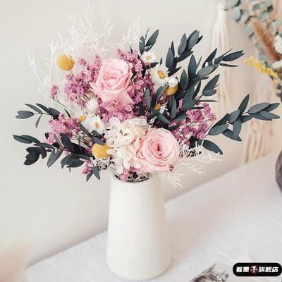 著墨送给女友妻子儿媳国庆干花的