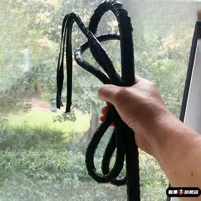 皮鞭子打人 男用包邮 牛皮鞭子响鞭马鞭甩鞭骑马防身健身鞭影视