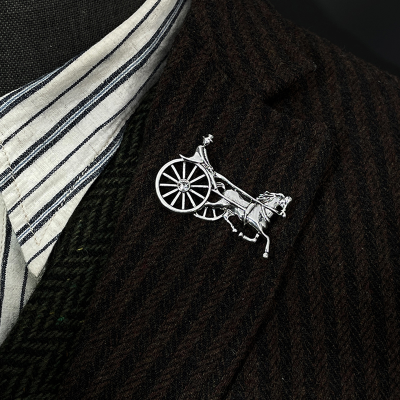 复古金马拉车大衣徽章胸针西装胸花高档结婚新郎装饰别针个性配饰