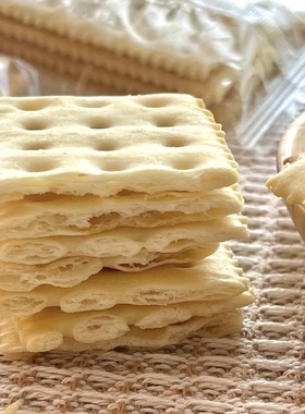 众星海盐鲜牛乳苏打饼干552g袋装黑麦味学生上班族早餐饼抗饿零食