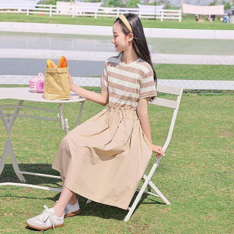 女大童条纹连衣裙夏季中