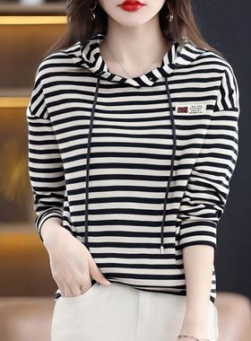 秋冬季新款卫衣女士连帽百搭时尚宽松条纹T恤打底衫长袖大码女装