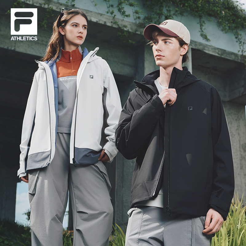 FILA斐乐冲锋衣两件套