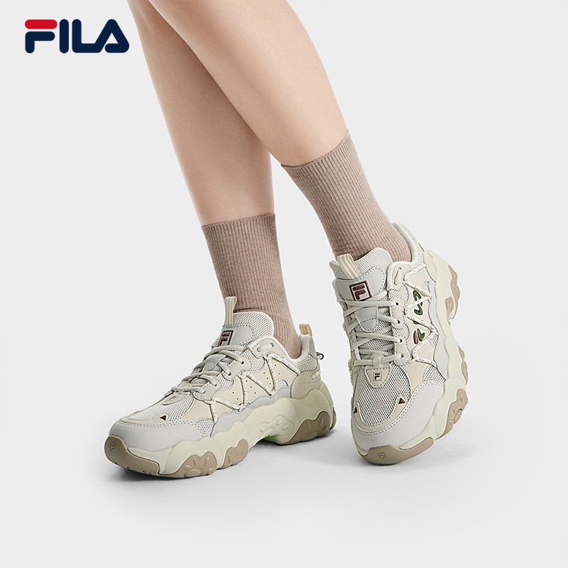 FILA斐乐女士复古运动鞋