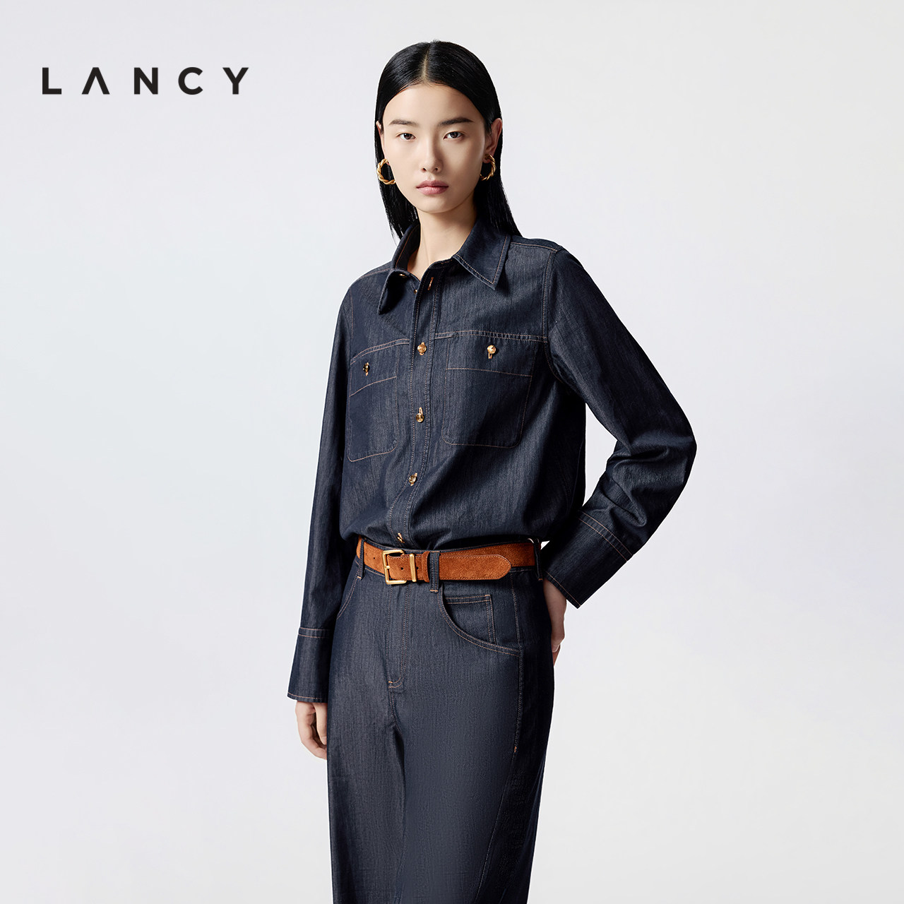 LANCY/朗姿2025年秋新款气质翻领牛仔衬衫棉感三醋酸高级感上衣女图片