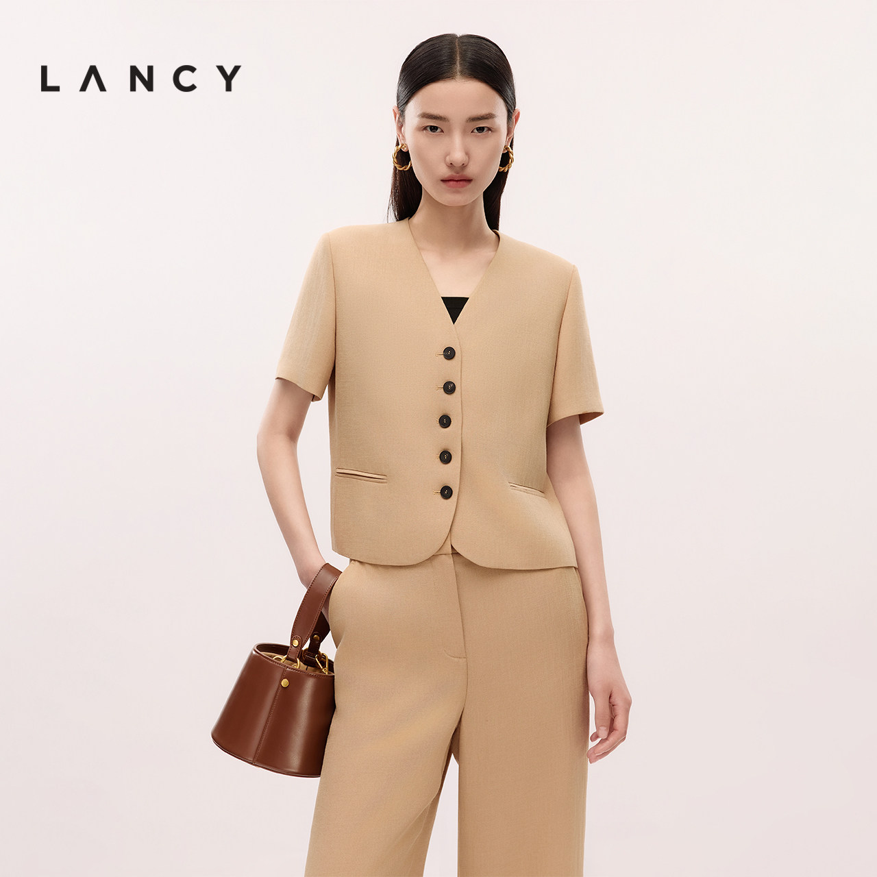 LANCY/朗姿2025年夏新款简约高级短袖V领短款西装外套女气质上衣图片