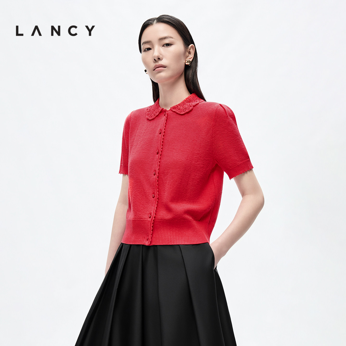 LANCY/朗姿2026年夏季新款复古优雅镂空花边娃娃领短袖针织开衫女