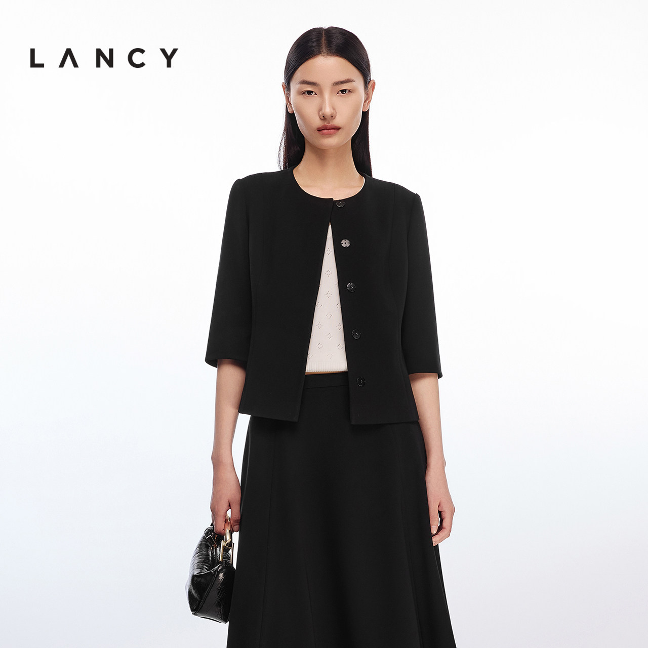 隐藏门襟 立体垫肩 收腰造型