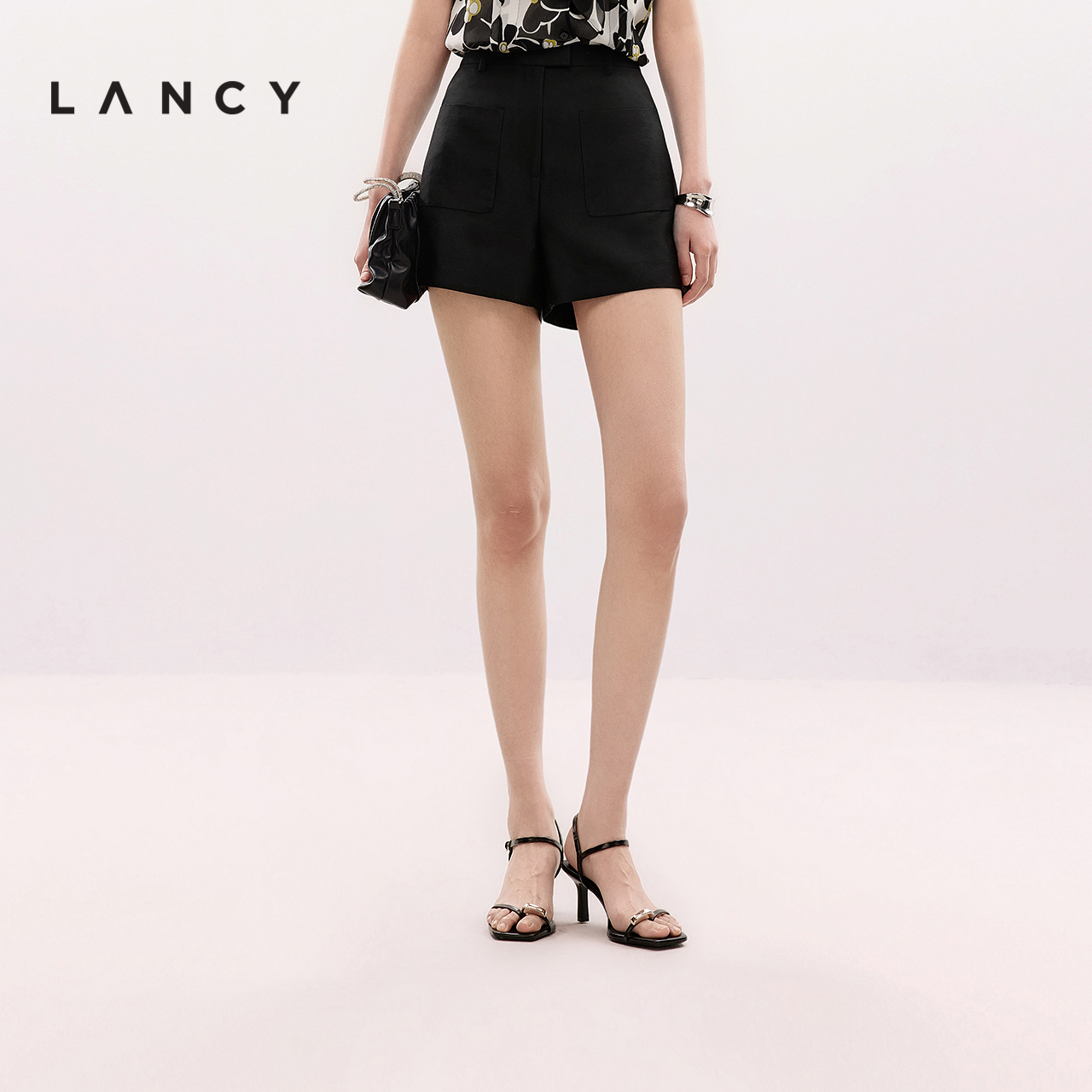 清爽裤长 经典配色 简约百搭