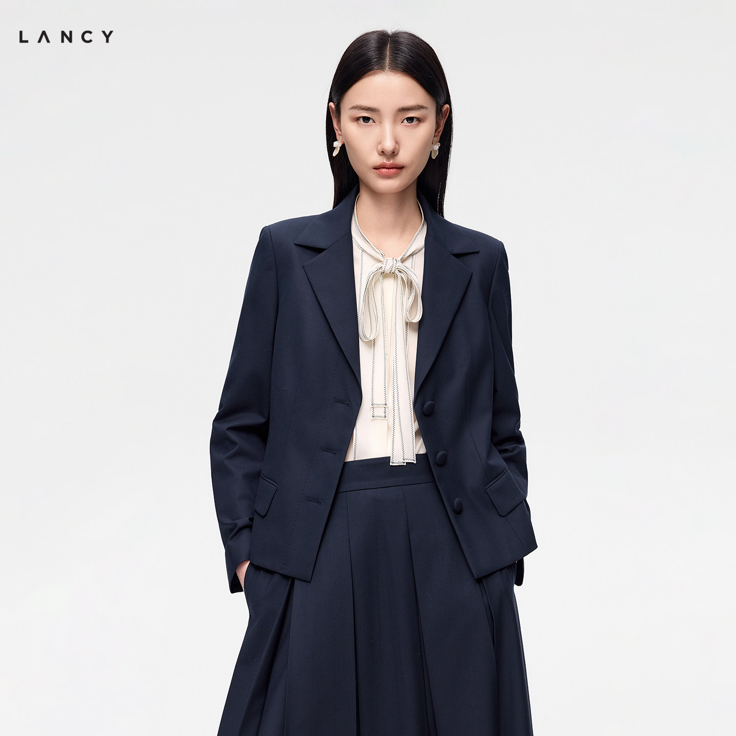 LANCY/朗姿2026秋季新款羊毛通勤收腰短西装外套百褶半身裙套装女图片