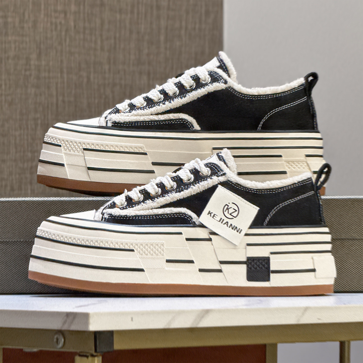 帆布鞋女款2025春季新款松糕厚底乞丐鞋百搭爆款增高网红休闲板鞋