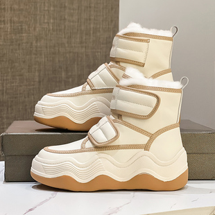 东北外穿真皮防滑棉靴子 加绒羊毛棉鞋 厚底雪地靴女2024年新款 冬季