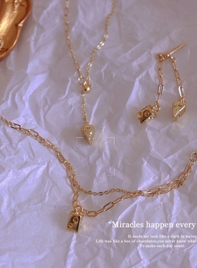 【别动我的奶酪】兔子原创设计金属拼接项链耳环双层磁吸手链轻奢