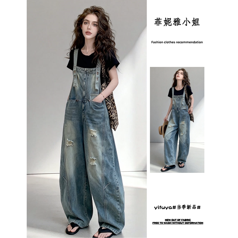 时尚减龄工装休闲破洞背带裤女夏季薄2026新款巨好看直筒牛仔裤子