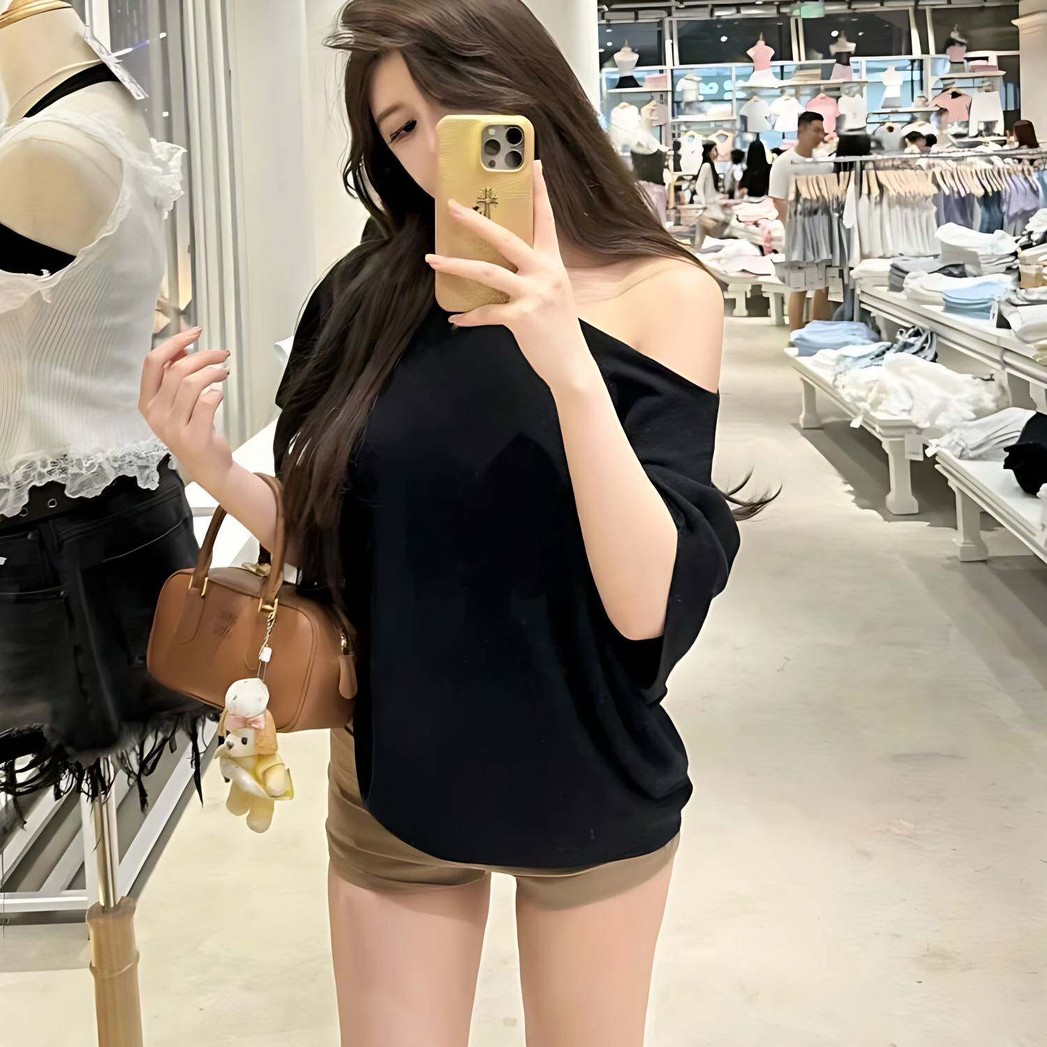 美式辣妹风黑色斜肩T恤女夏季