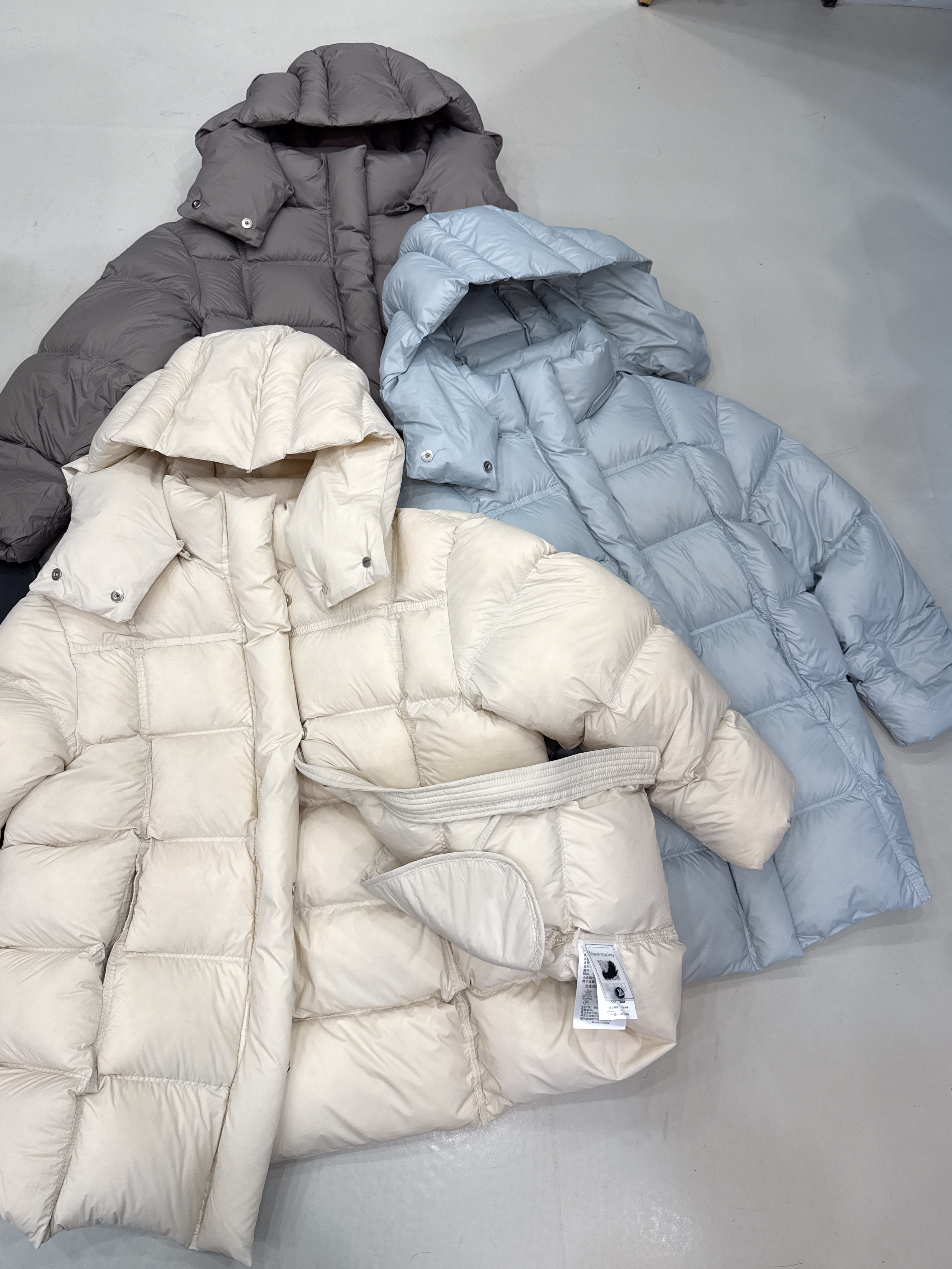 泡芙羽绒服女中长款2025年新款韩版宽松90白鸭绒超好看小个子外套