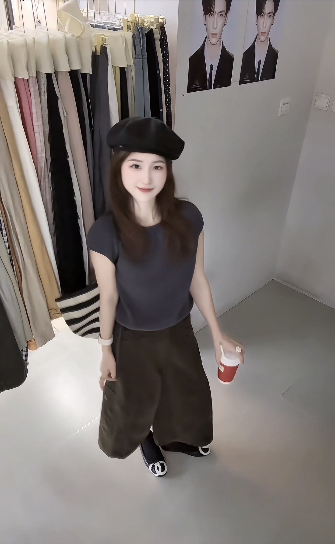 韩系穿搭圆领叠穿小飞袖羊毛针织衫女2026早秋洋气别致毛衣上衣潮