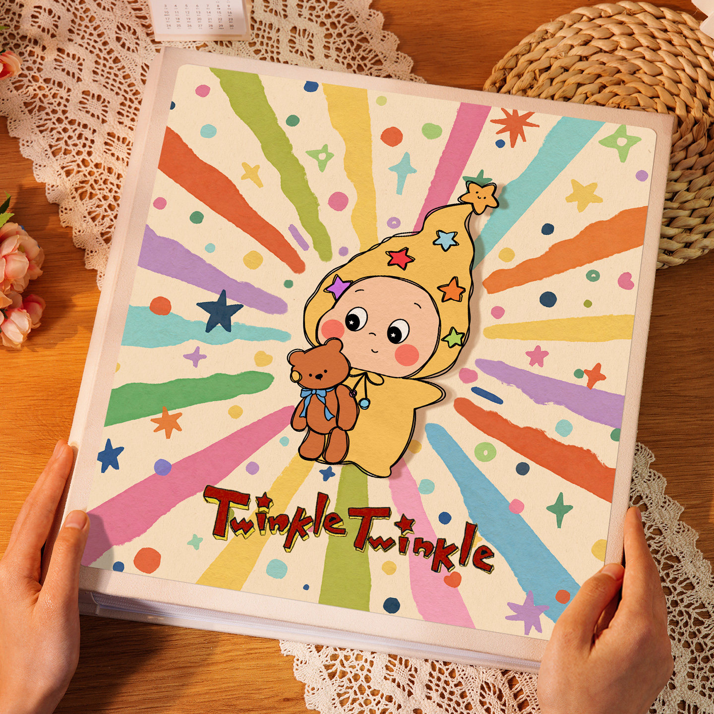 卡通小人插页宝宝成长相册