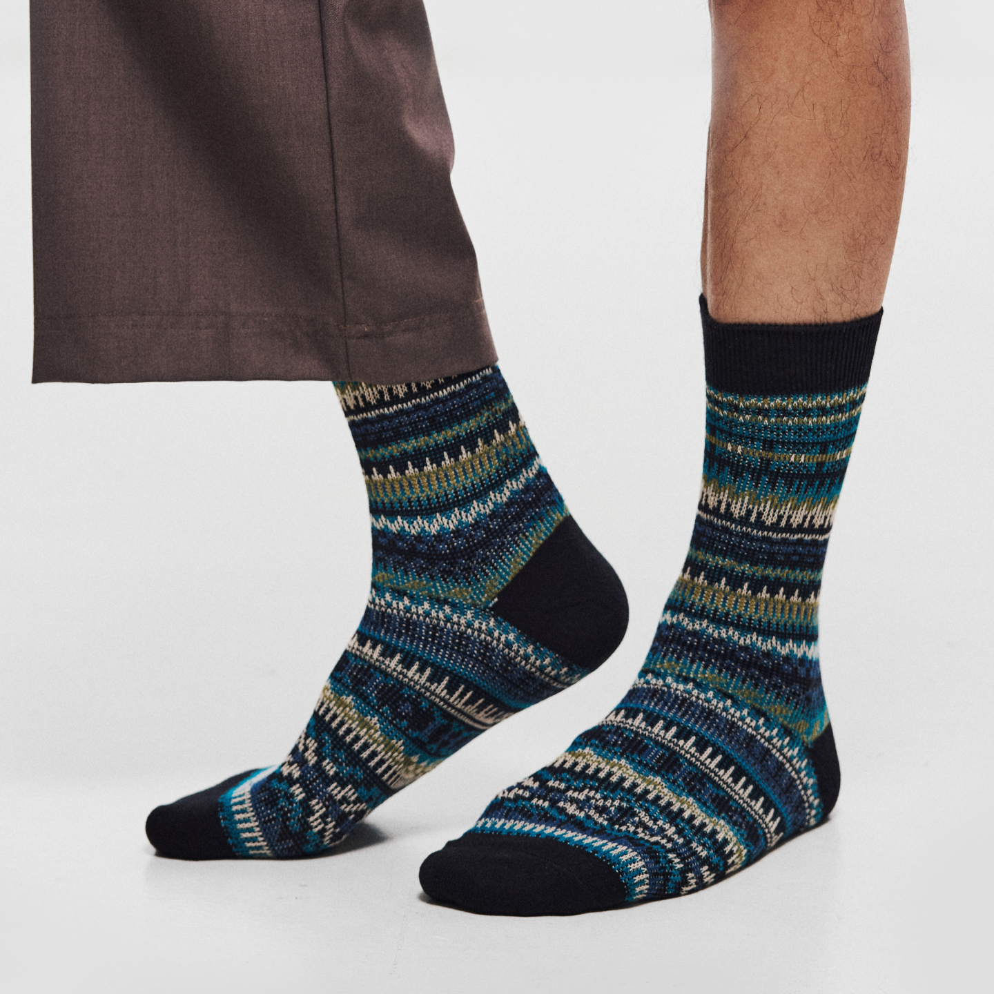 男士条纹个性秋冬复古潮流堆堆袜深灰民族风袜子男中筒袜无骨棉袜