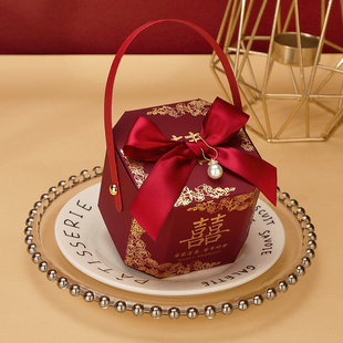 2026新款结婚喜糖盒婚礼专用糖果礼盒伴手礼空盒创意手提喜糖盒子