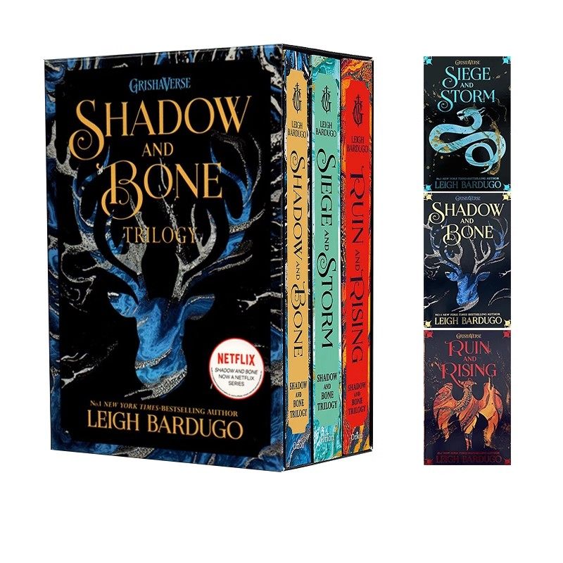 The Shadow and Bone Trilogy 影与骨格里莎三部曲 太阳召唤暗黑再临毁灭新生 英文原版奇幻原著小说 李巴杜格 Leigh Bardugo
