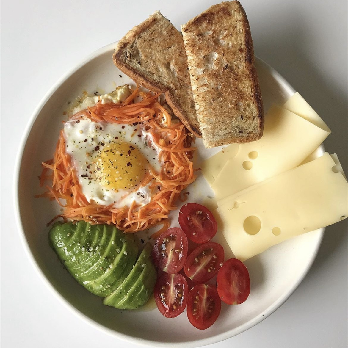 英国原装进口大孔干酪芝士片汉堡三明治早餐即食奶酪乳酪600G包邮