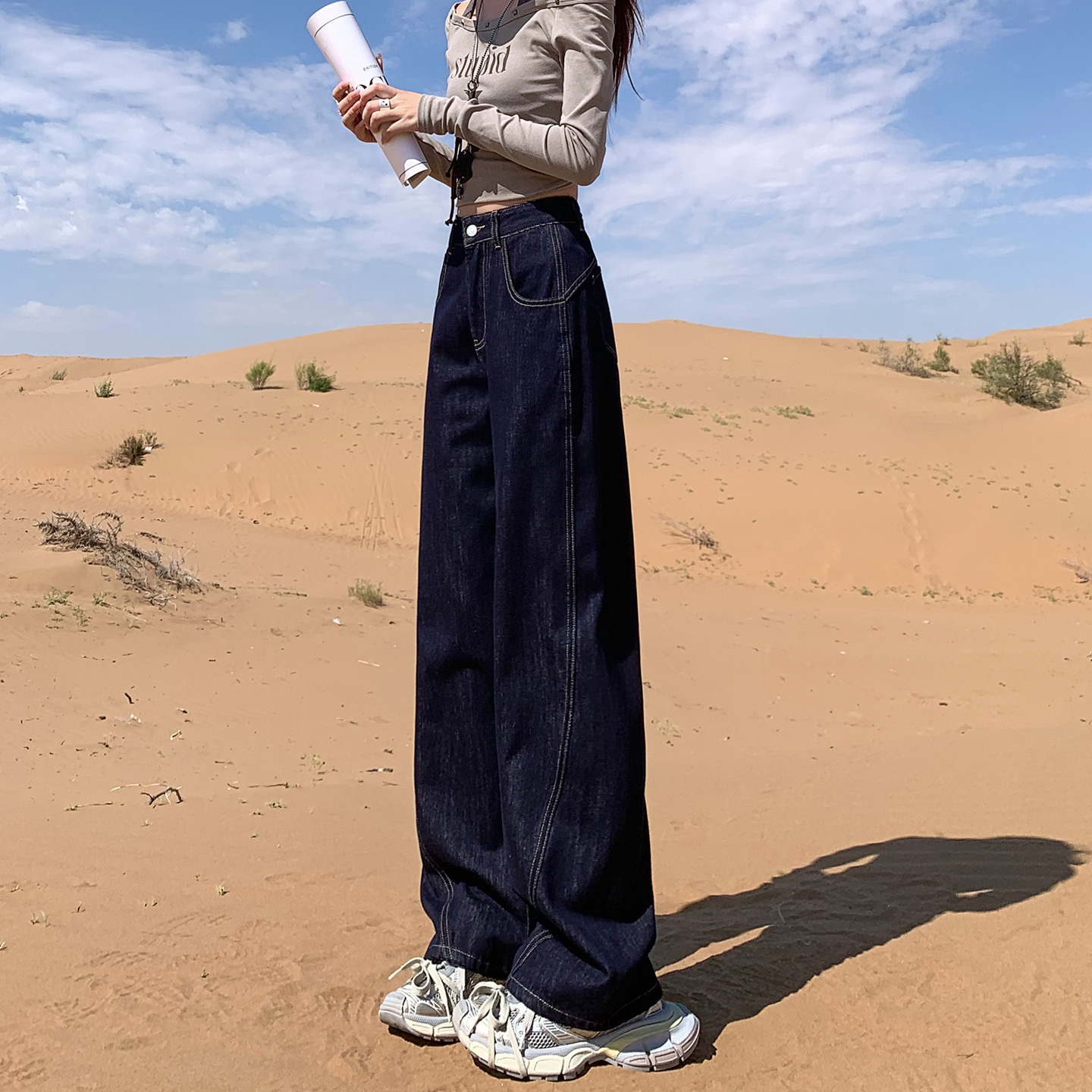 丹宁蓝阔腿牛仔裤女不掉色弯刀裤