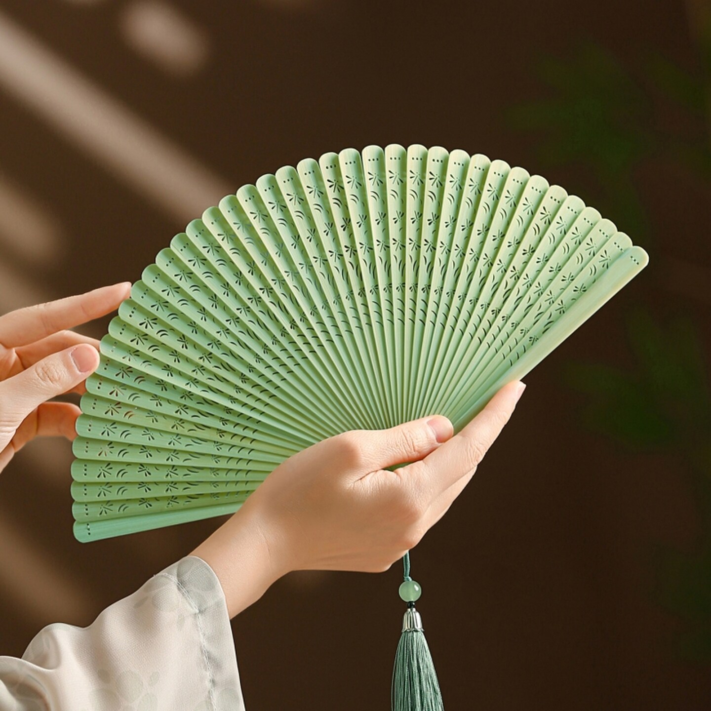 折扇小巧便携全竹扇子蜻蜓新中式配明制汉服折扇随身拍照古风折扇