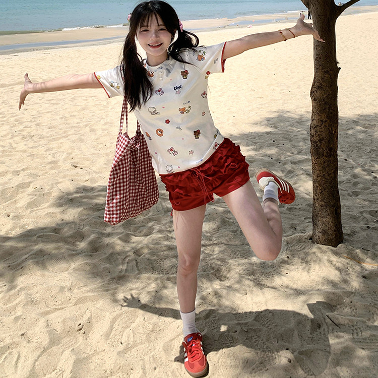 GTGA 2025夏季新款美式辣妹纯色百褶短裤女夏季直筒休闲显瘦热裤,男装,短裤,淘宝优惠券,粉丝福利购,淘宝优惠卷